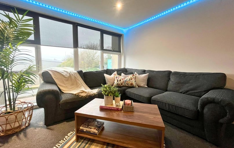 2-4 Plymbridge Lane, Crownhill, Plymouth - Image 1